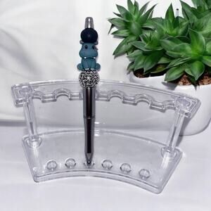 Hippo refillable beaded pen